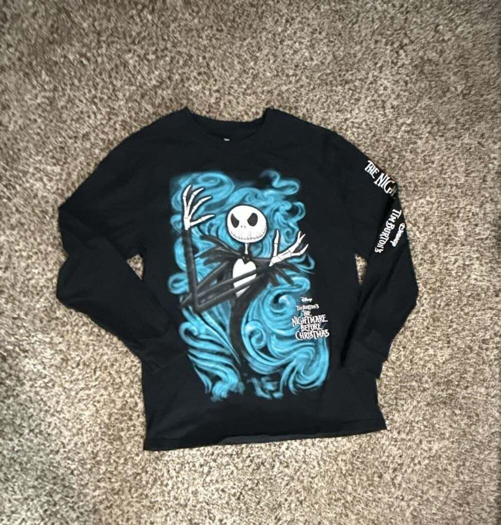 Disney The Nightmare Before Christmas Size M Long Sleeve Shirt Black